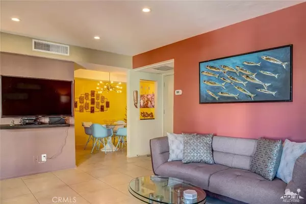 Palm Springs, CA 92264,1510 S Camino Real #214A