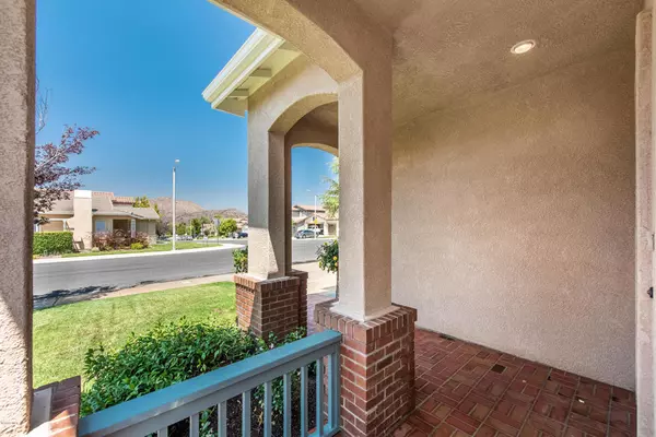 Newbury Park, CA 91320,4460 Camino De La Rosa