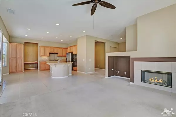 Rancho Mirage, CA 92270,3 Loch Ness Lake CT