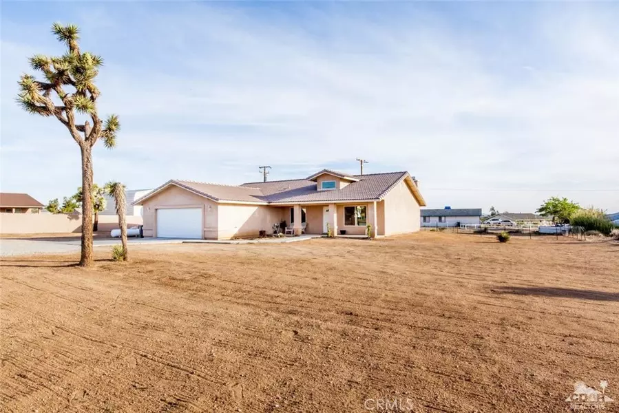 58248 Caliente ST, Yucca Valley, CA 92284