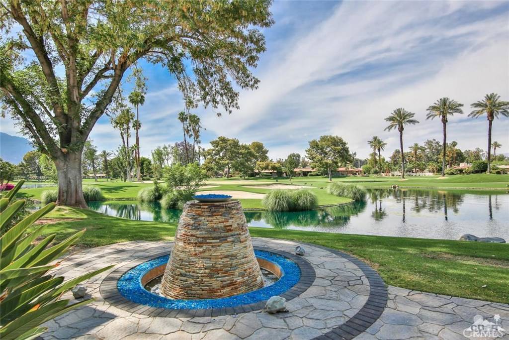10 Columbia DR, Rancho Mirage, CA 92270