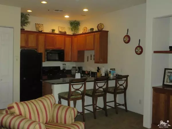 50710 Santa Rosa PLZ #1, La Quinta, CA 92253