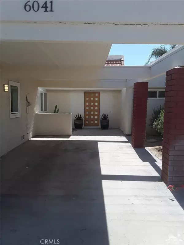 Palm Springs, CA 92264,6041 Hazeltine PLZ