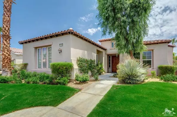 La Quinta, CA 92253,61194 Topaz DR