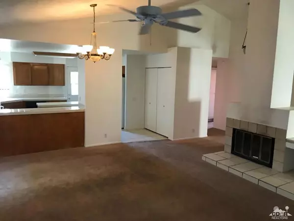 La Quinta, CA 92253,54925 Avenida Alvarado