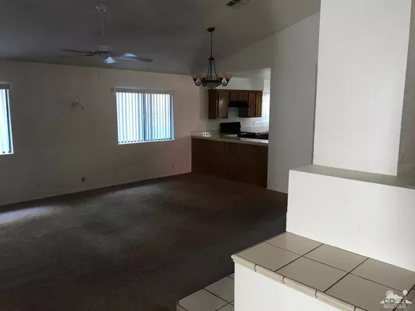 La Quinta, CA 92253,54925 Avenida Alvarado