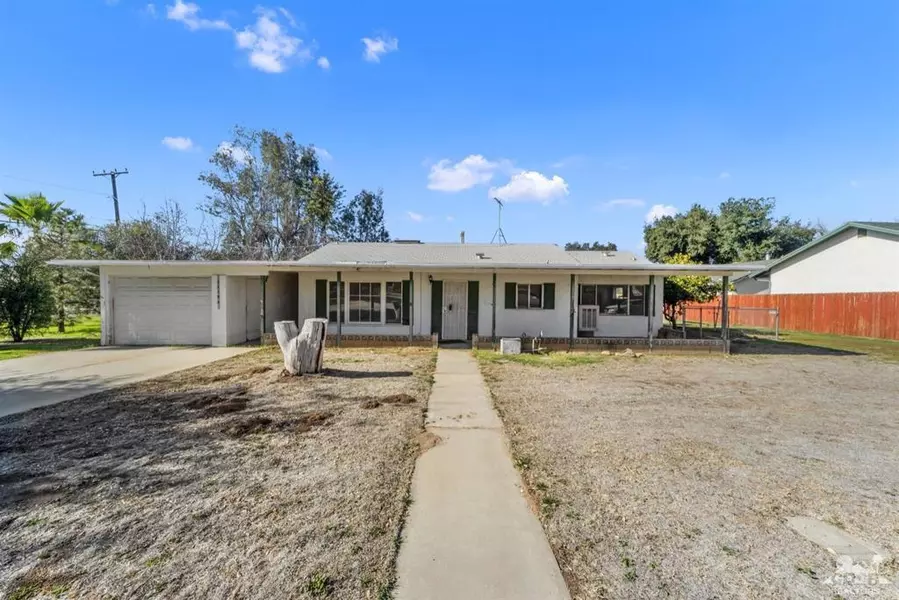 35194 County Line RD, Yucaipa, CA 92399