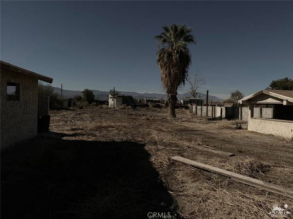 Thermal, CA 92274,51825 Fillmore ST