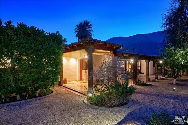 Palm Springs, CA 92262,401 E Via Colusa