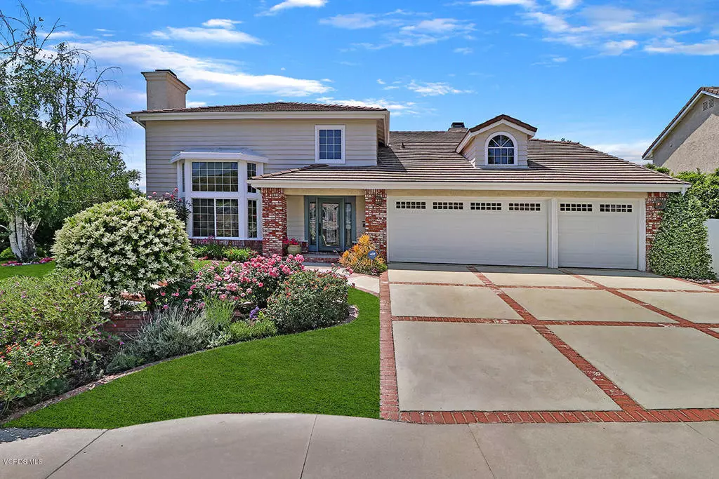 Agoura Hills, CA 91301,5833 Middle Crest DR