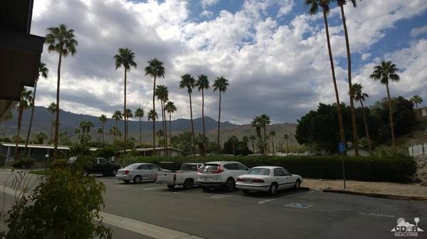 Palm Desert, CA 92260,12 Diamond E DR