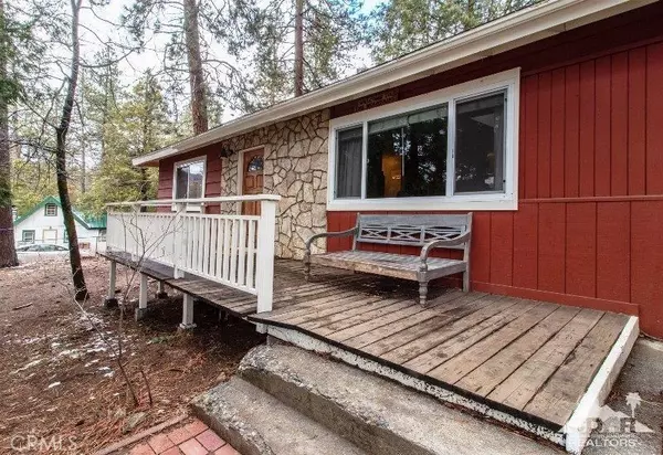 Idyllwild, CA 92549,26410 Saunders Meadow RD