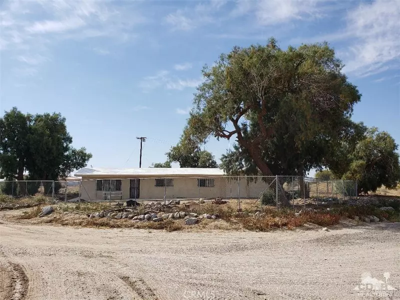 2616 Desert DR, Thermal, CA 92274