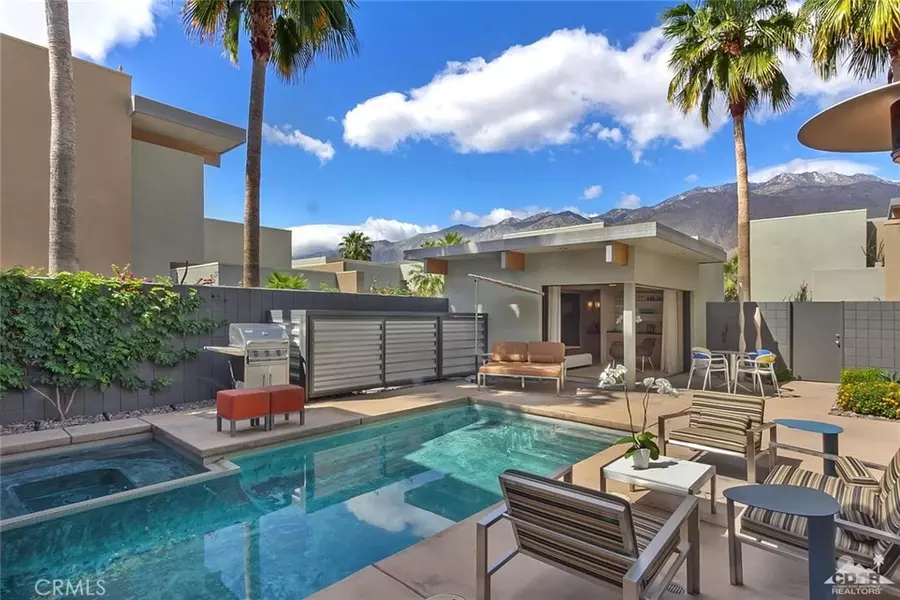 1490 E Baristo RD, Palm Springs, CA 92262