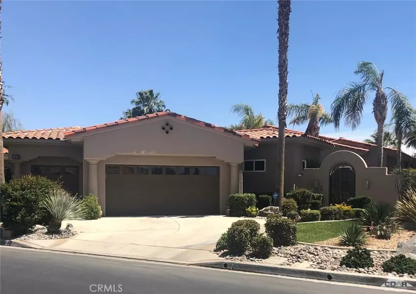 931 Mesa Grande DR, Palm Desert, CA 92211