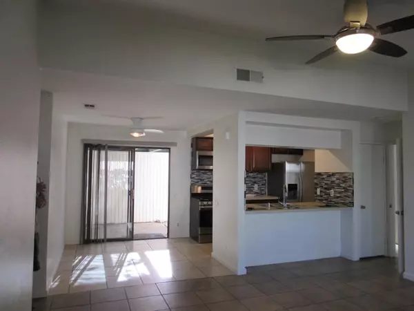 Cathedral City, CA 92234,28 Lakeview CIR