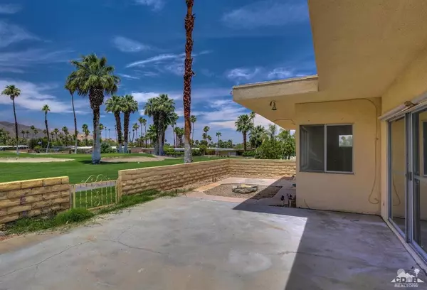 Palm Desert, CA 92260,46105 Burroweed LN