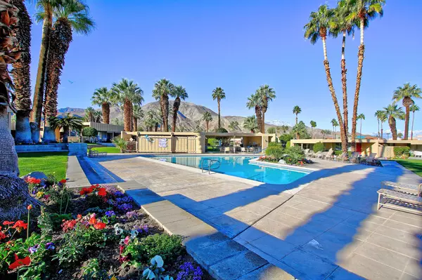 Palm Desert, CA 92260,171 Sandpiper ST