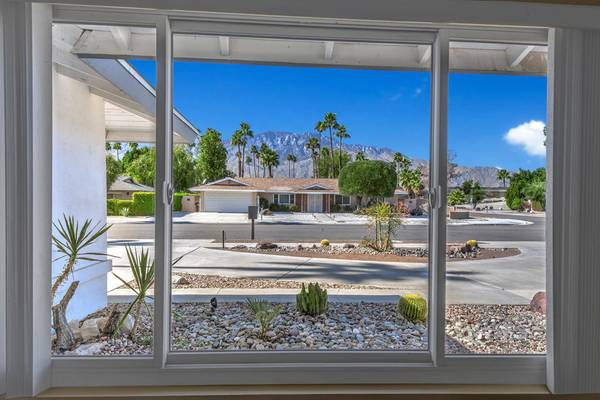 Palm Springs, CA 92264,1934 S Divot LN