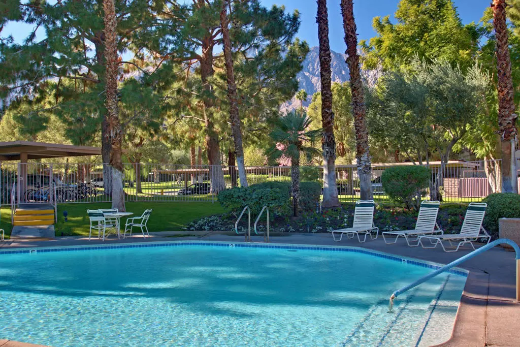 Palm Springs, CA 92262,2822 N Auburn CT #E 205