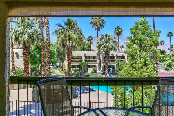 5300 E Waverly DR #C12, Palm Springs, CA 92264