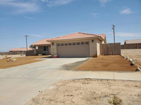 Thermal, CA 92274,1353 Van Buren ST