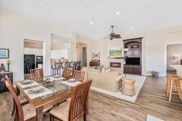 Rancho Mirage, CA 92270,27 Via Bella