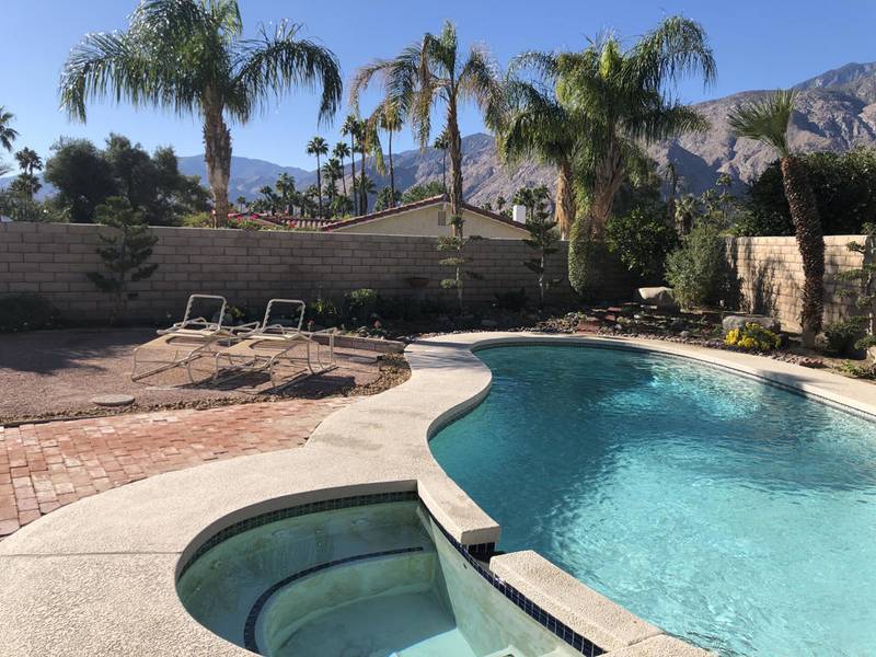 1231 E Del Paso WAY, Palm Springs, CA 92262