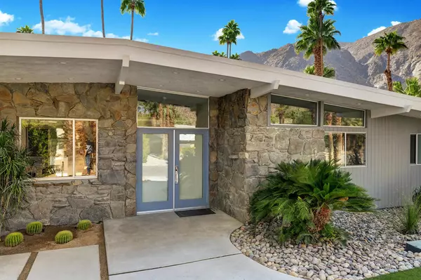 955 W Ceres RD, Palm Springs, CA 92262