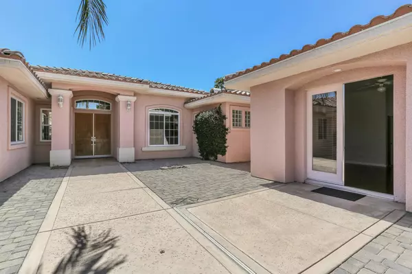 Rancho Mirage, CA 92270,7 University CIR