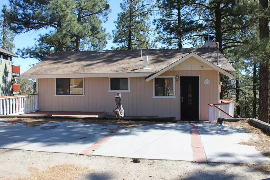 216 Turlock DR, Big Bear, CA 92314