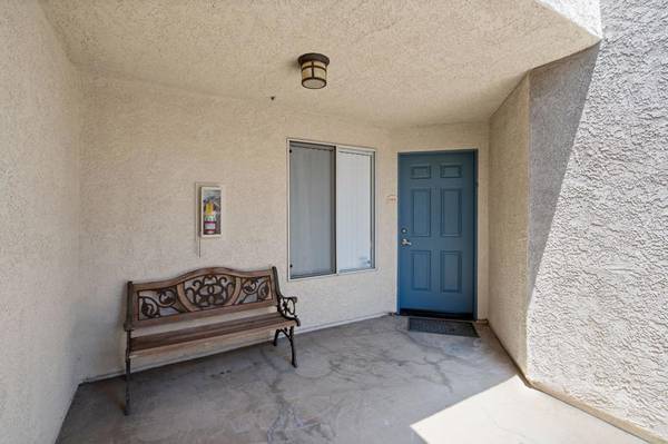 Corona, CA 92879,1023 Vista Del Cerro DR #104