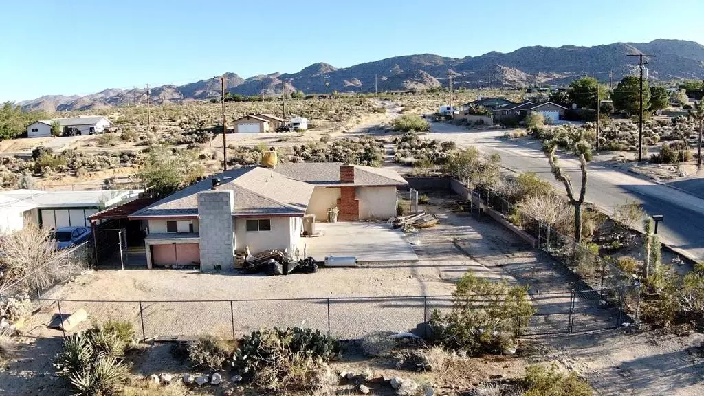 7107 Hillview RD, Joshua Tree, CA 92252