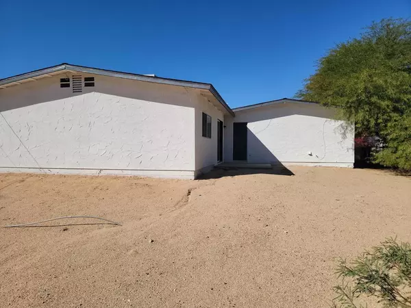 29 Palms, CA 92277,5459 Daisy AVE