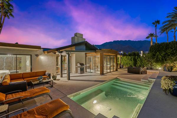 1340 E Racquet Club RD, Palm Springs, CA 92262