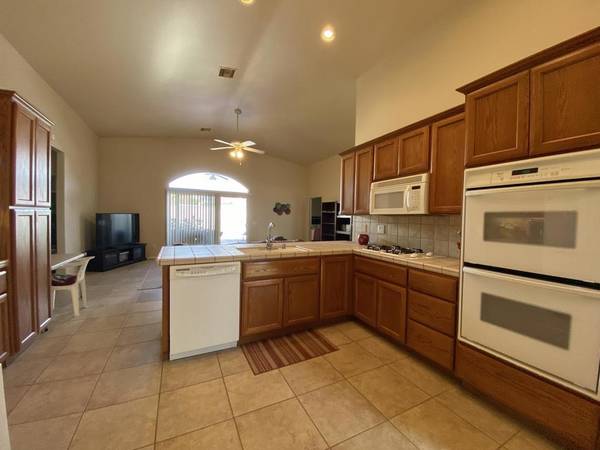 Desert Hot Springs, CA 92240,64874 Burke CT