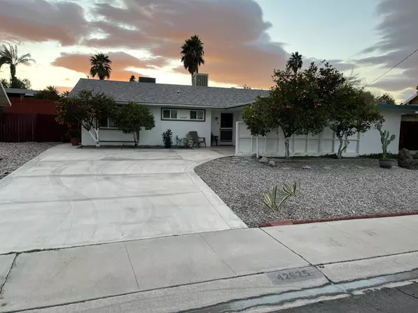 42625 Iowa ST, Palm Desert, CA 92211