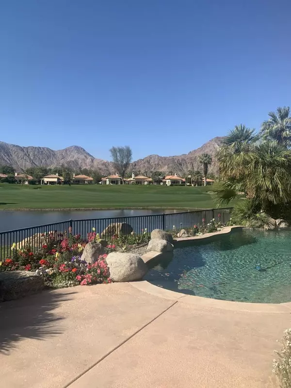 La Quinta, CA 92253,48345 Paso Tiempo LN