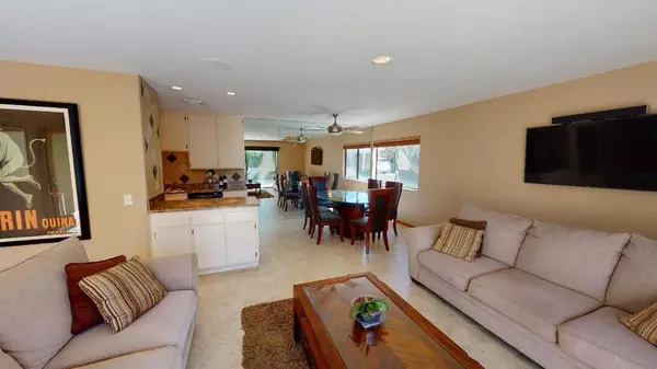 Palm Springs, CA 92262,453 N Hermosa DR