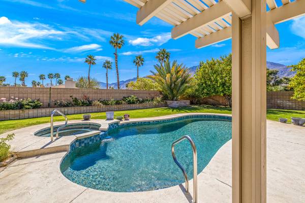 1321 E Francis DR, Palm Springs, CA 92262