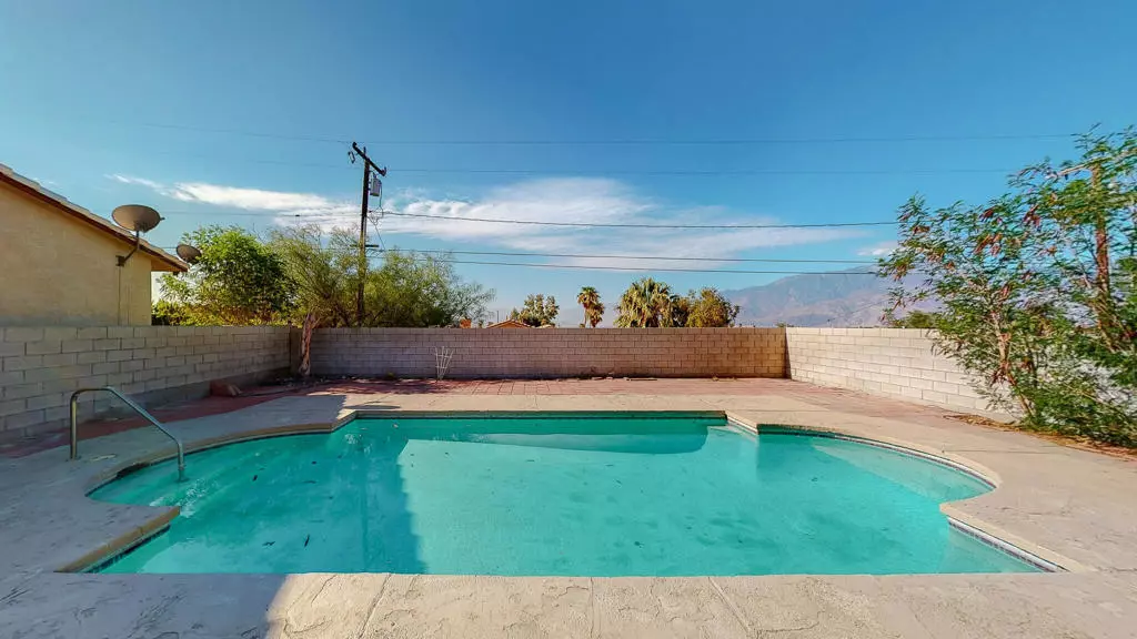 66805 Estrella AVE, Desert Hot Springs, CA 92240