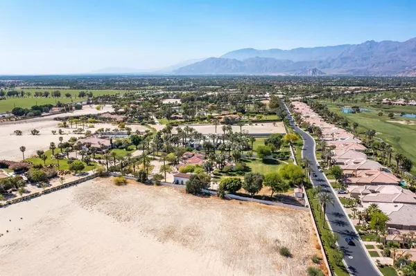 La Quinta, CA 92253,3 Vista Montana