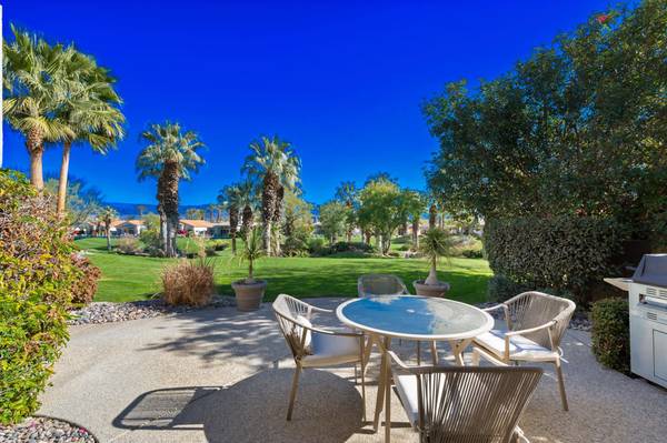 760 Dove Run CIR, Palm Desert, CA 92211