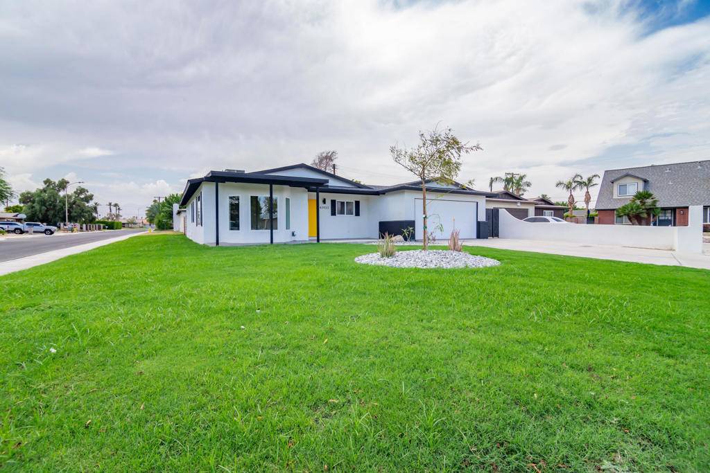 Indio, CA 92201,43933 Tracy CIR
