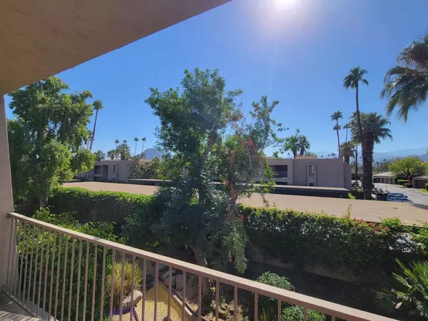 Palm Desert, CA 92260,73850 Fairway DR #298