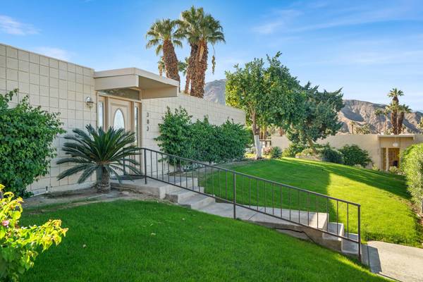 Palm Desert, CA 92260,383 Sandpiper ST