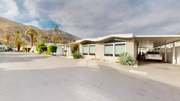 Palm Springs, CA 92264,907 Oahu LN