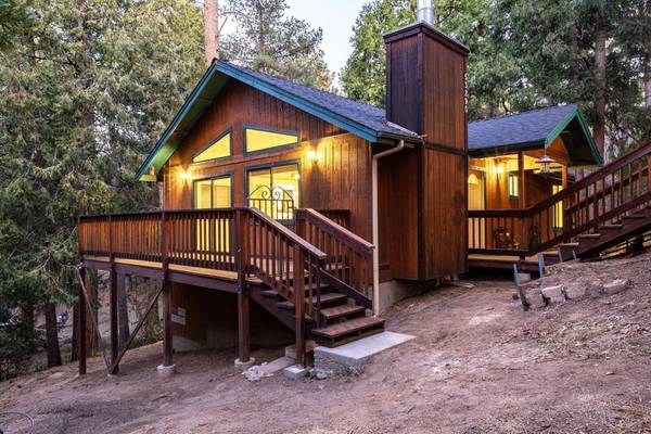 53290 Middle Ridge DR, Idyllwild, CA 92549