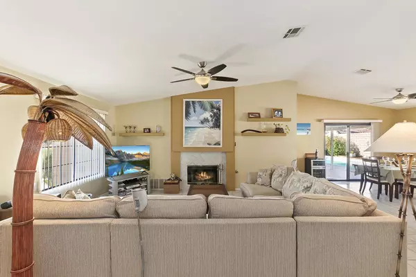 Bermuda Dunes, CA 92203,41785 Trinity CIR