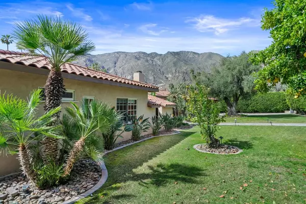 Palm Springs, CA 92262,357 Camino Sur